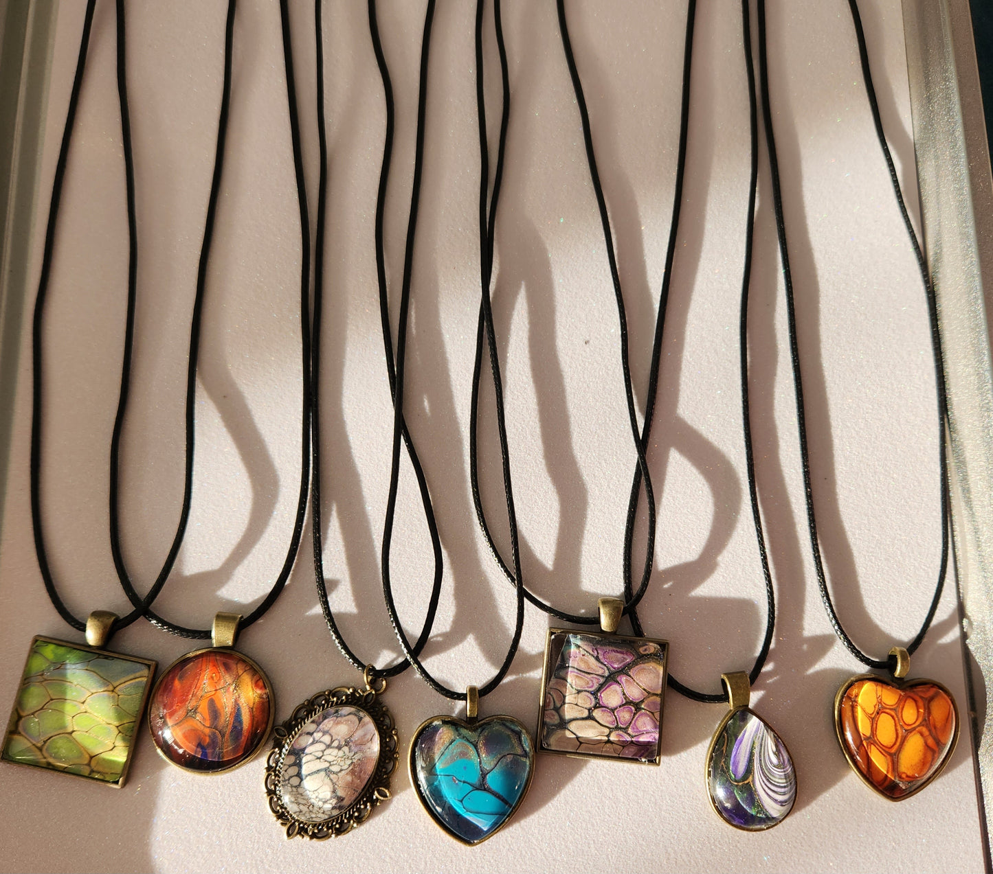Fluid Art; Where luxury meets inspiration